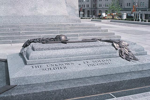 Antisemitic Graffiti at Tomb of Unknown Soldier Condemned